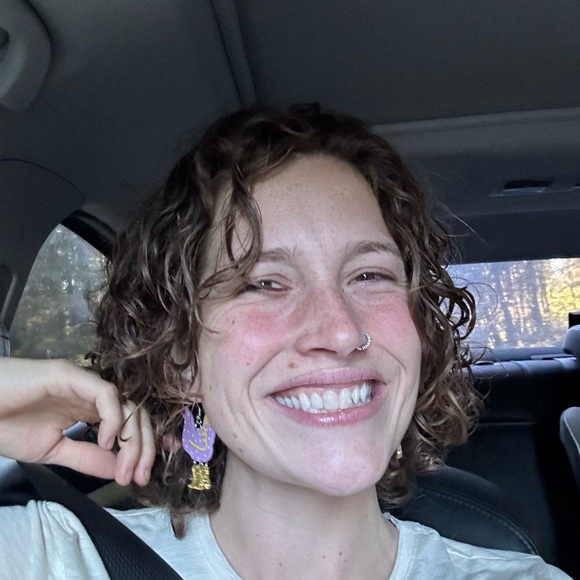 Meet your Posher, Kyrstin - Picture 1 of 1